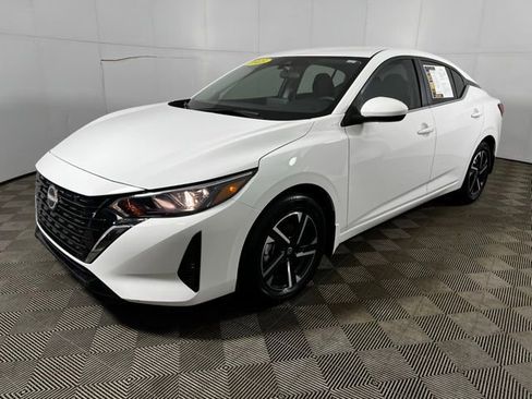 Used 2025 Nissan Sentra SV w/ All-Weather Package FWD image 1