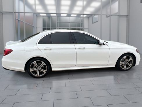 Used 2019 Mercedes-Benz E 300 image 7