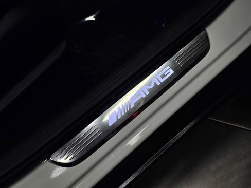 Used 2017 Mercedes-Benz GLC 43 AMG 4MATIC image 38