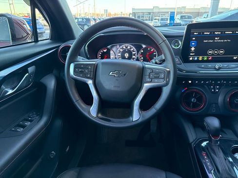 Used 2023 Chevrolet Blazer RS image 17