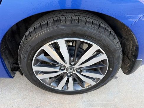 Used 2016 Honda Fit EX image 5