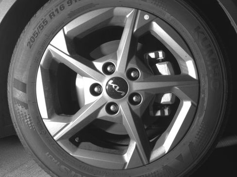 Used 2025 Kia K4 LXS FWD image 13