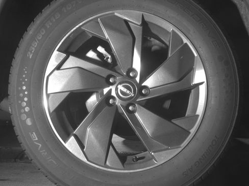 Used 2025 Nissan Rogue SV image 15