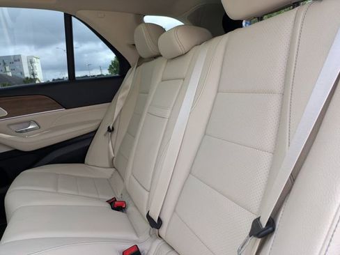 Used 2023 Mercedes-Benz GLE 350 image 18