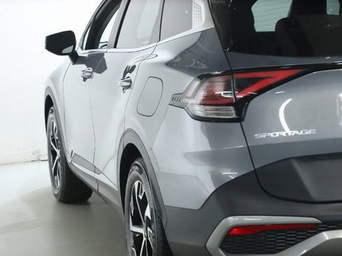 Used 2023 Kia Sportage EX FWD image 42