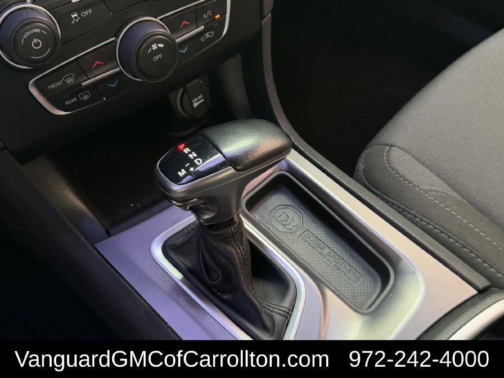 Used 2020 Dodge Charger SXT RWD image 19