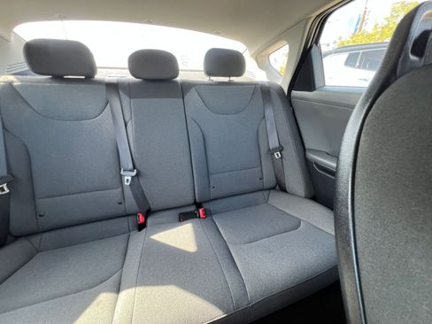 Used 2025 Kia K4 FWD image 42
