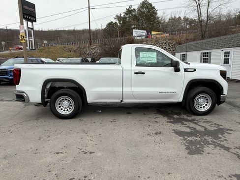 New 2026 GMC Sierra 1500 Pro image 6