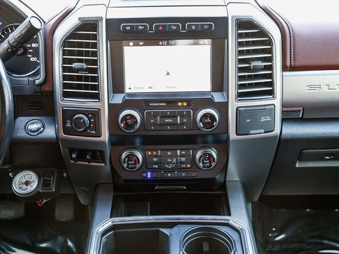 Used 2019 Ford F350 Platinum w/ Platinum Ultimate Package image 11