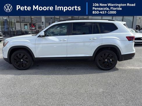 New 2026 Volkswagen Atlas SE image 1