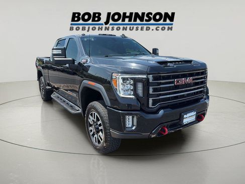 Certified 2022 GMC Sierra 2500 AT4 w/ AT4 Preferred Package AWD/4WD image 1