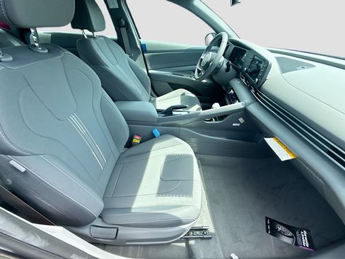 New 2026 Hyundai Elantra Sport FWD image 20