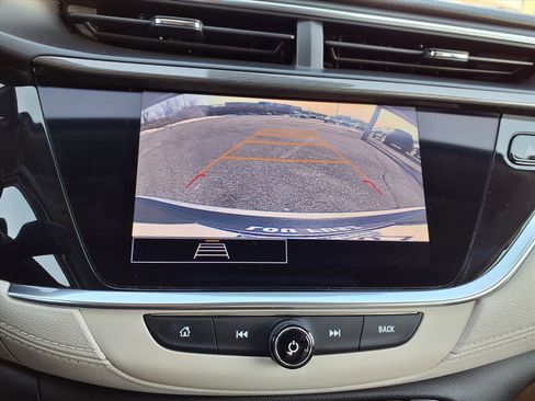 Used 2021 Buick Encore GX Select image 5