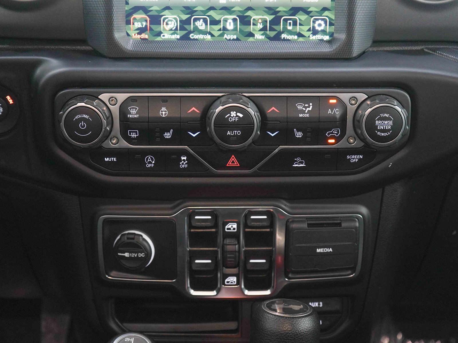 Used 2022 Jeep Wrangler Unlimited Sport AWD/4WD image 18