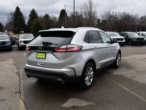 Used 2019 Ford Edge Titanium w/ Cold Weather Package image 6