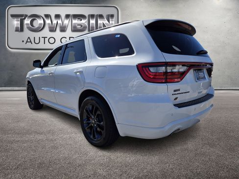 Used 2023 Dodge Durango R/T w/ Hemi Orange Plus Package image 6