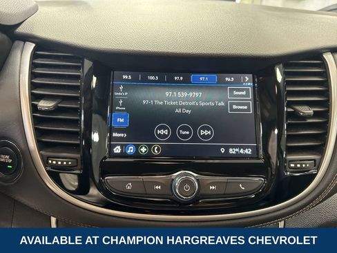 Certified 2019 Chevrolet Trax LT w/ Redline Edition FWD image 17