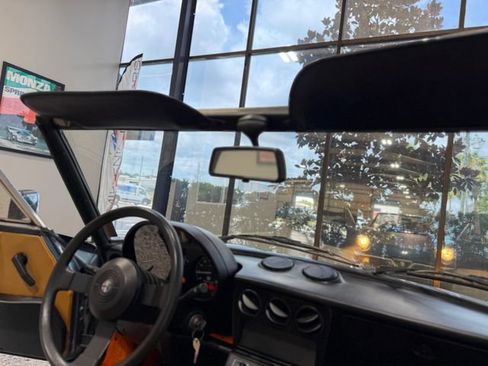 Used 1988 Alfa Romeo Spider Veloce RWD image 30