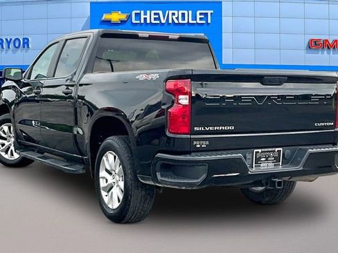 Used 2023 Chevrolet Silverado 1500 Custom AWD/4WD image 4