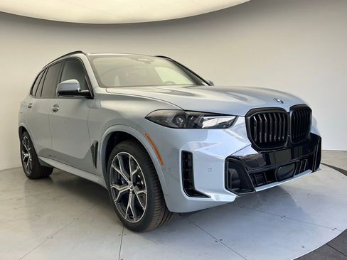 New 2026 BMW X5 xDrive50e AWD/4WD image 2