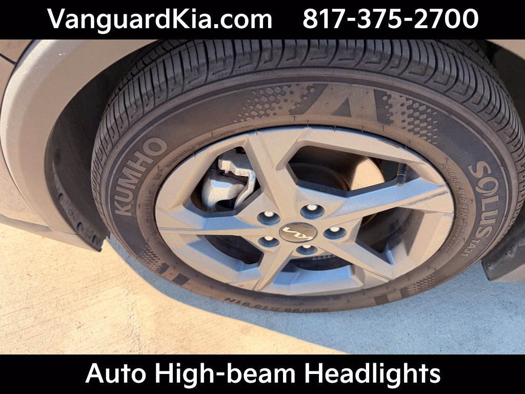 Certified 2025 Kia K4 FWD image 8