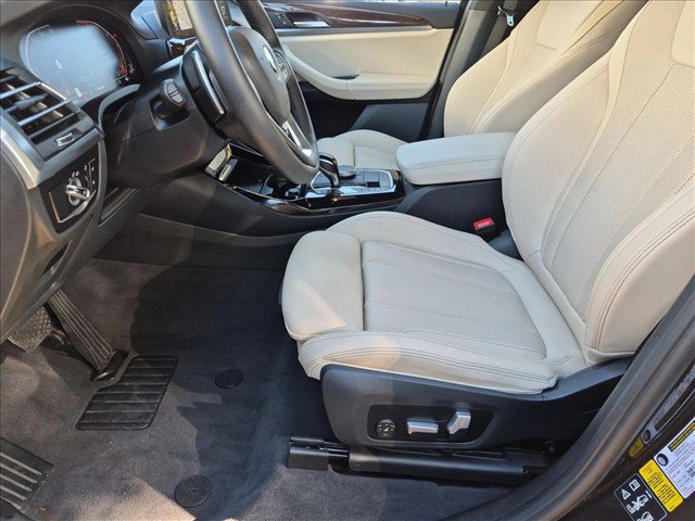 Used 2023 BMW X3 xDrive30i w/ Premium Package w/ZPA AWD/4WD image 17