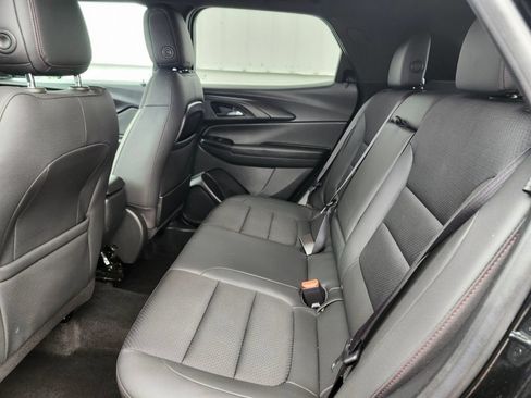 Used 2023 Chevrolet TrailBlazer RS AWD/4WD image 14