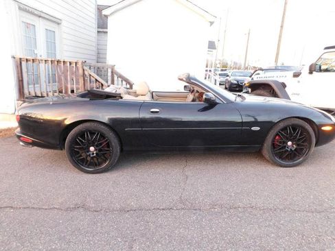 Used 2002 Jaguar XK8 Convertible image 40