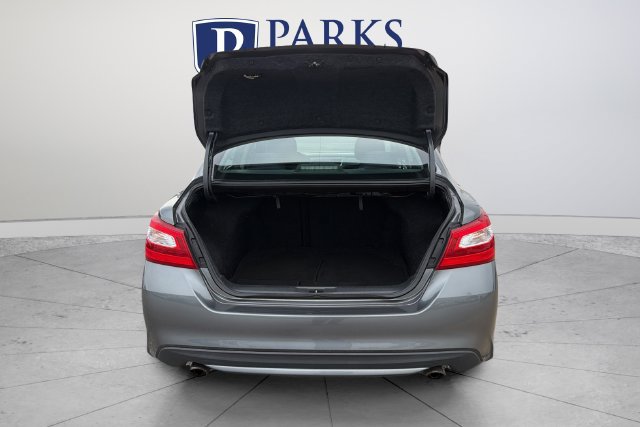 Used 2016 Nissan Altima 2.5 SV w/ Convenience Package FWD image 21
