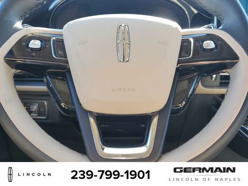 New 2026 Lincoln Corsair Reserve image 22