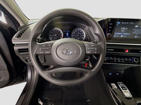 Used 2020 Hyundai Sonata SE w/ Cargo Package FWD image 13