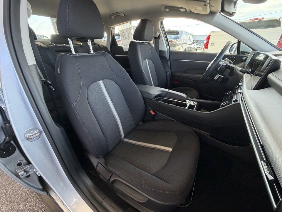 Used 2026 Hyundai Sonata SEL FWD image 24