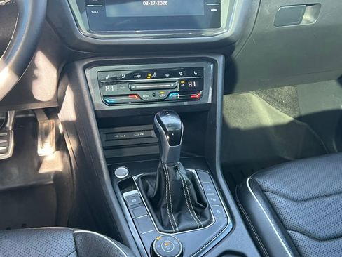 Used 2023 Volkswagen Tiguan SEL R-Line AWD/4WD image 19