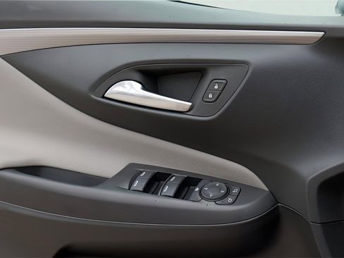 New 2026 Buick Envista Avenir image 16