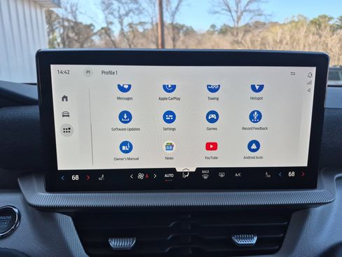 New 2026 Ford Explorer Active image 37