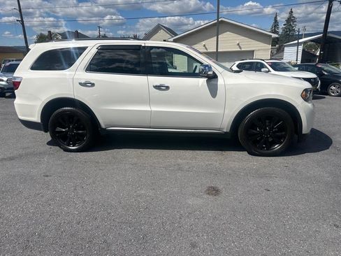 Used 2011 Dodge Durango Crew w/ Trailer Tow Group IV image 19