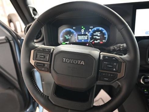 Used 2026 Toyota Land Cruiser w/ Premium Package AWD/4WD image 26