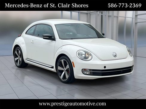 Used 2013 Volkswagen Beetle 2.0T FWD image 8