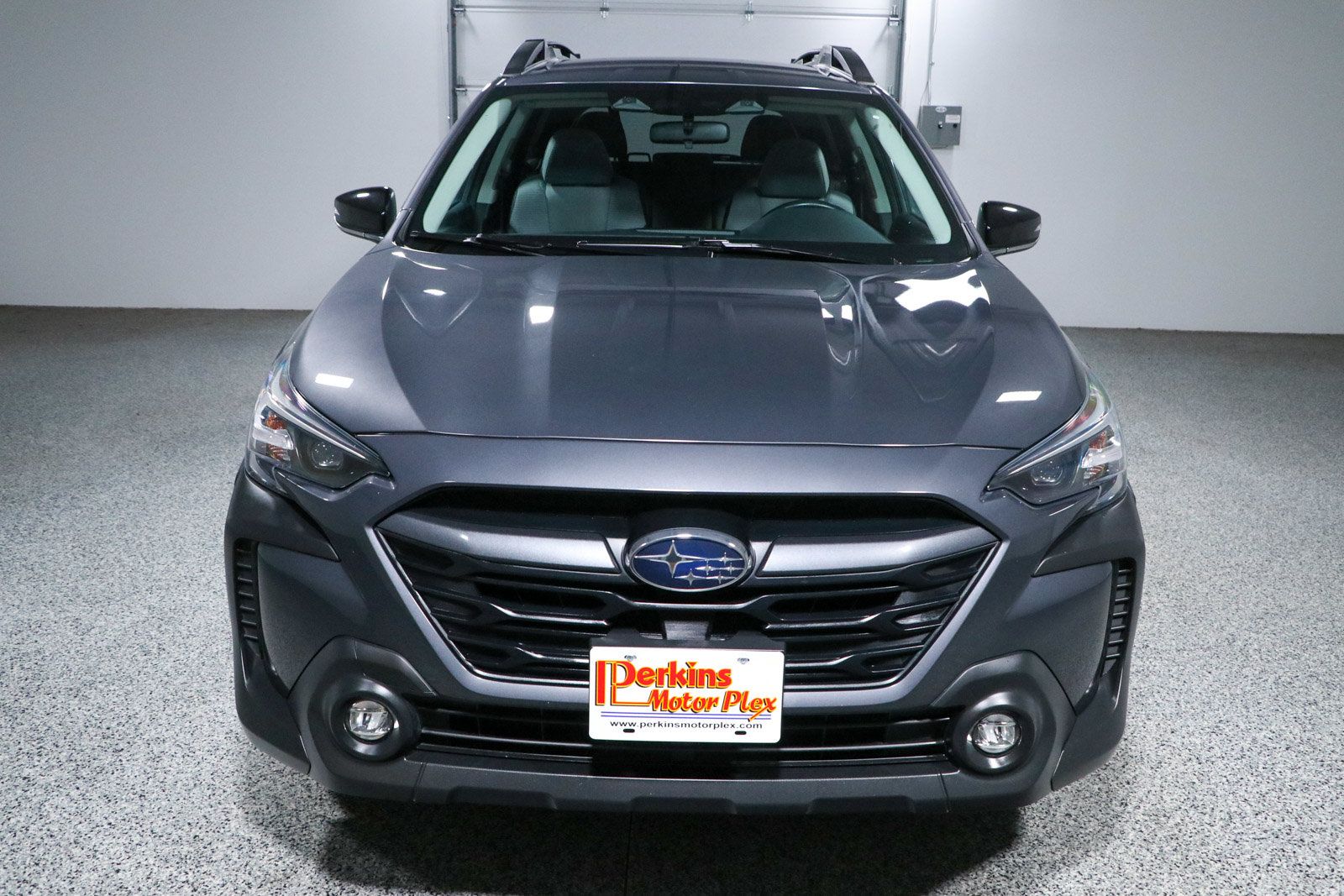 Used 2023 Subaru Outback Premium AWD/4WD image 4