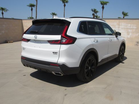 Used 2023 Honda CR-V Sport Touring image 5