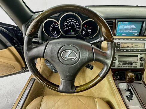 Used 2008 Lexus SC 430 Convertible w/ Preferred Accessory Pkg RWD image 13