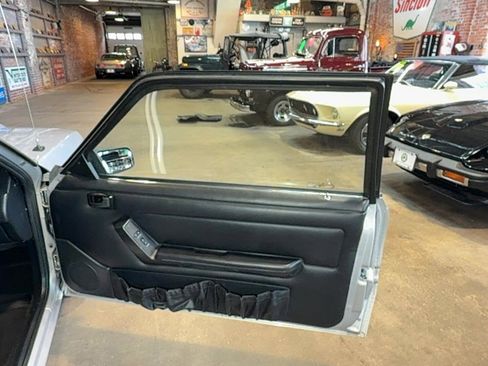 Used 1992 Ford Mustang LX image 57