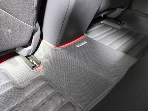 Used 2025 Honda Civic Type R image 32