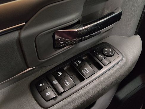 Used 2019 RAM 1500 Big Horn image 27