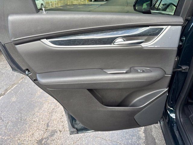 Used 2024 Cadillac XT5 Premium Luxury AWD/4WD image 17
