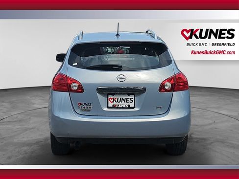 Used 2015 Nissan Rogue S w/ Convenience Package AWD/4WD image 8