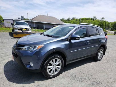 Used 2014 Toyota RAV4 Limited w/ Technology Package
