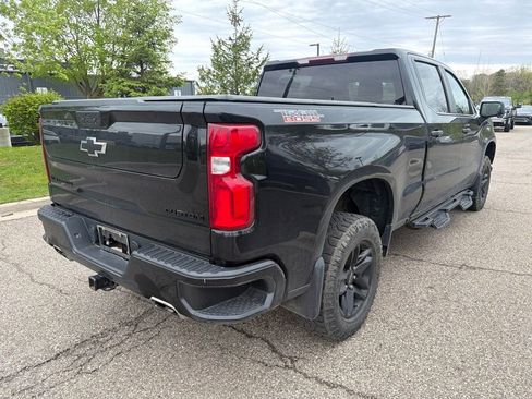 Used 2022 Chevrolet Silverado 1500 Custom Trail Boss w/ Safety Confidence Package AWD/4WD image 5