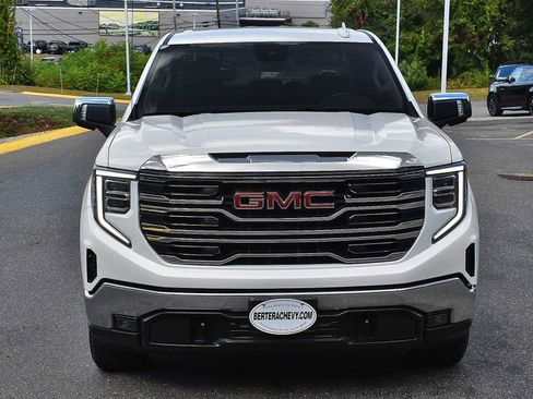 Used 2025 GMC Sierra 1500 SLT image 5