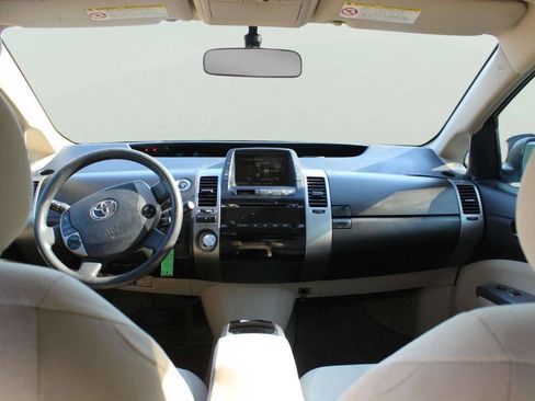 Used 2005 Toyota Prius FWD image 8